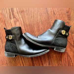 Black leather ankle boots Tommy Hilfiger 8 low heel